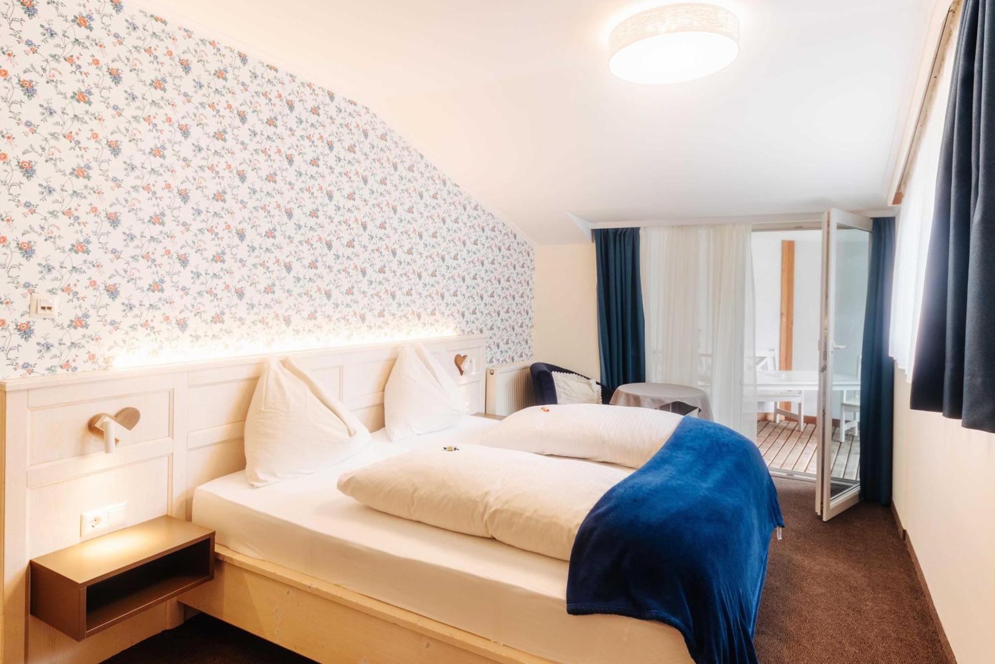 Smileys Kinderhotel Trebesing Екстериор снимка