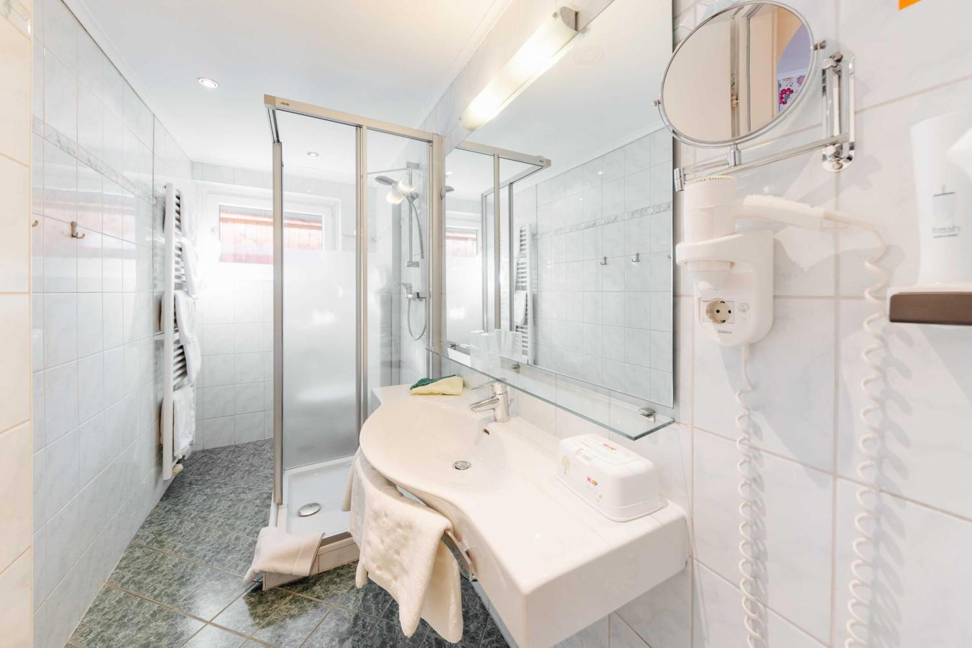 Smileys Kinderhotel Trebesing Екстериор снимка