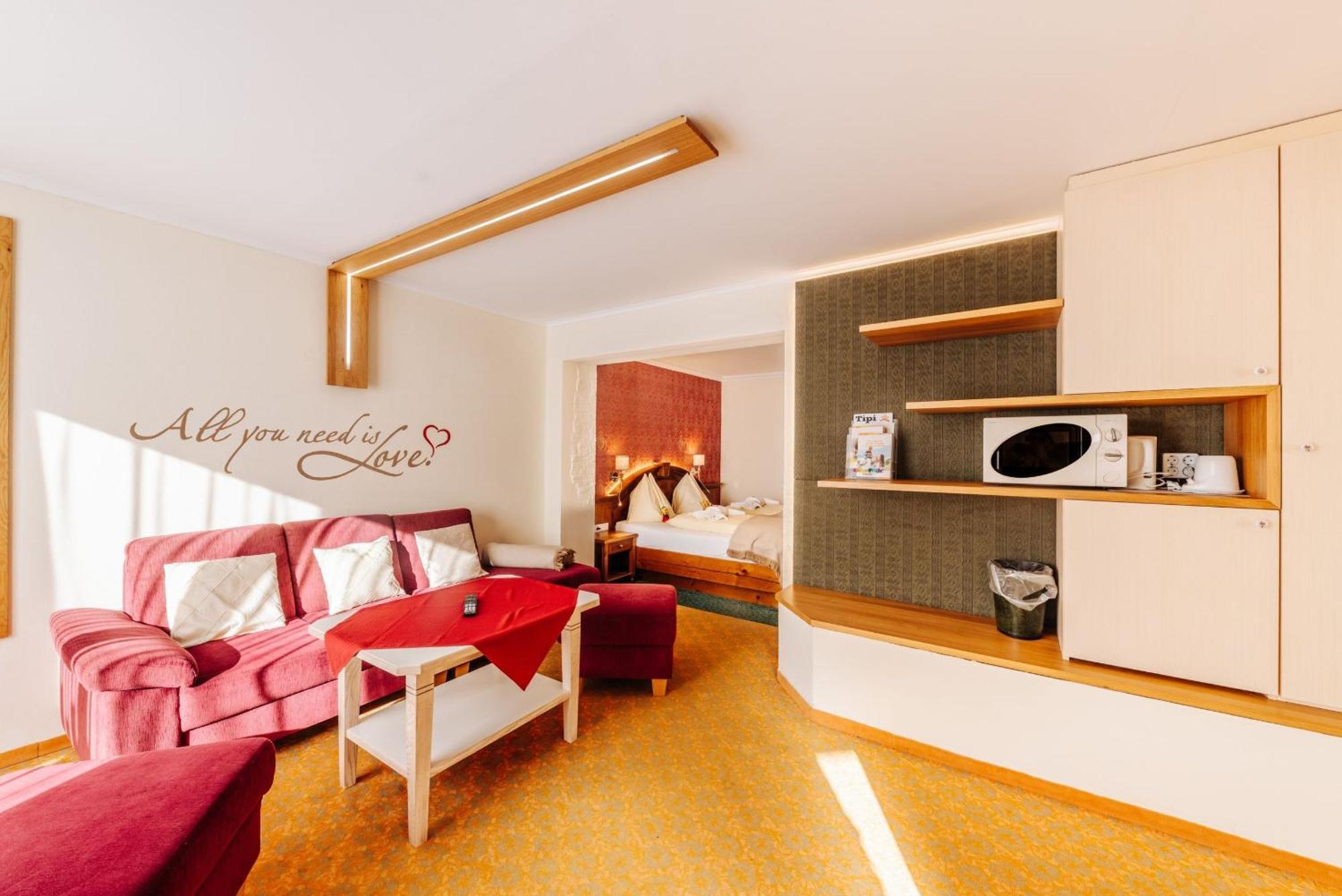 Smileys Kinderhotel Trebesing Екстериор снимка