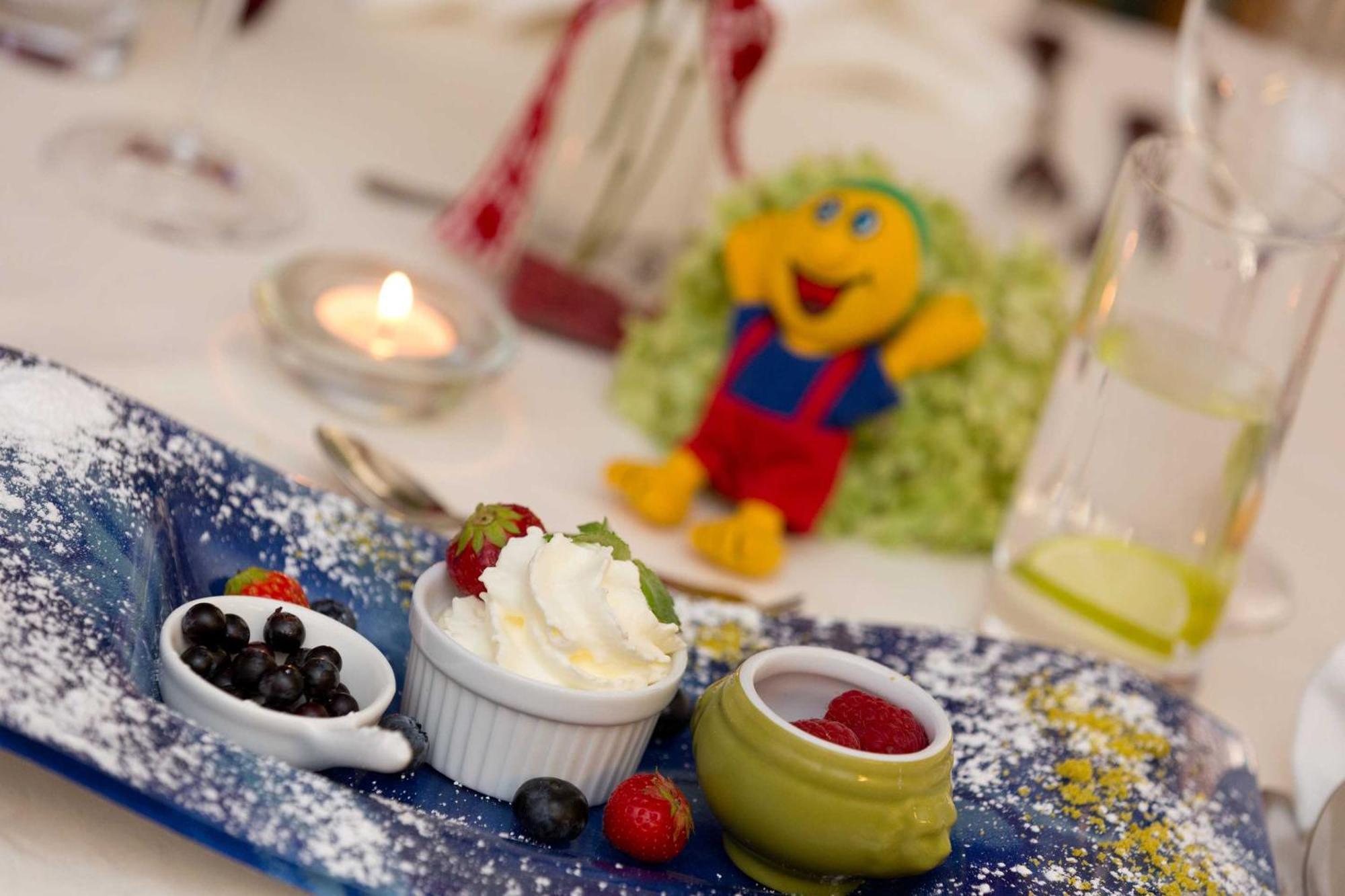 Smileys Kinderhotel Trebesing Екстериор снимка