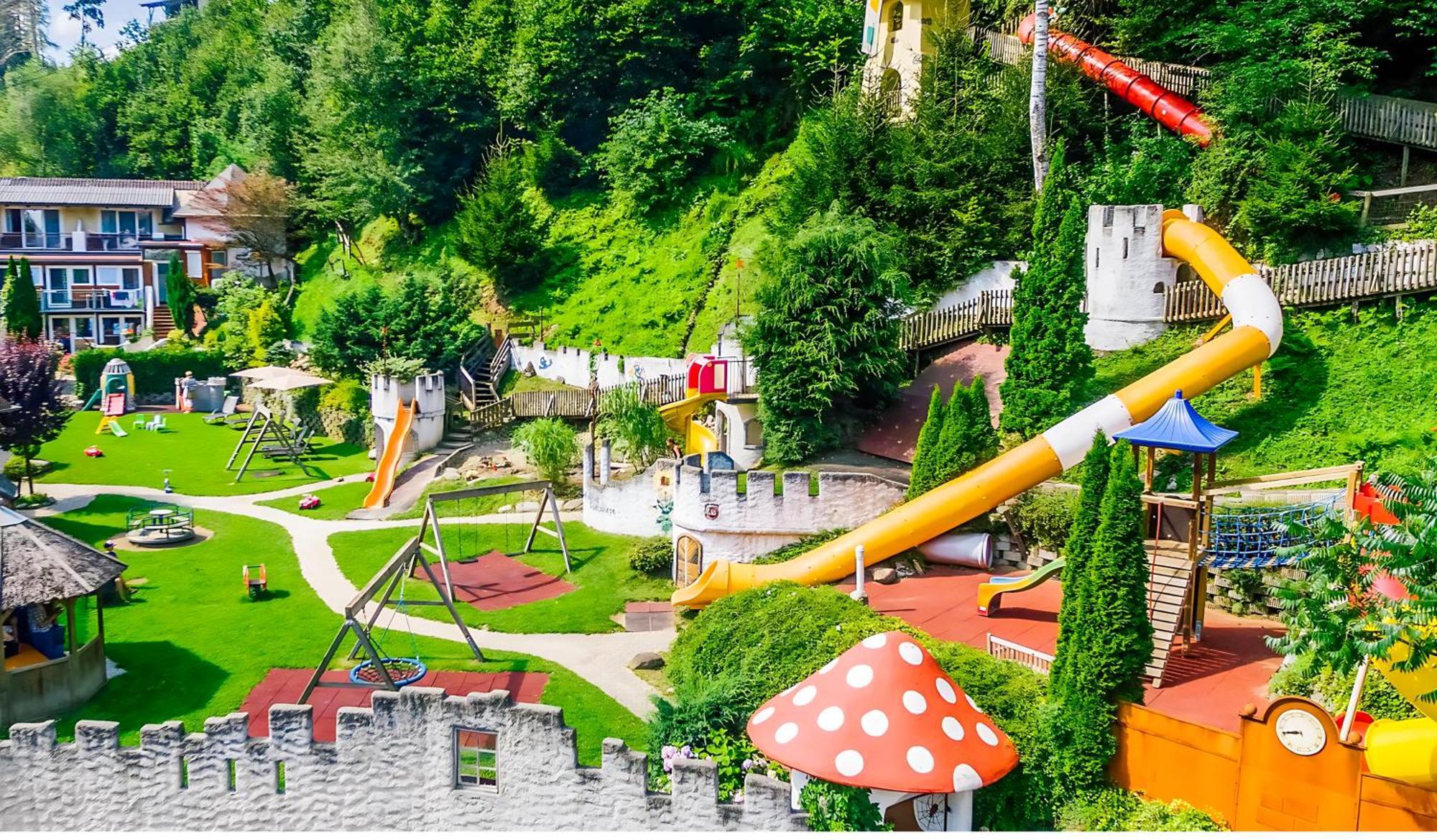 Smileys Kinderhotel Trebesing Екстериор снимка