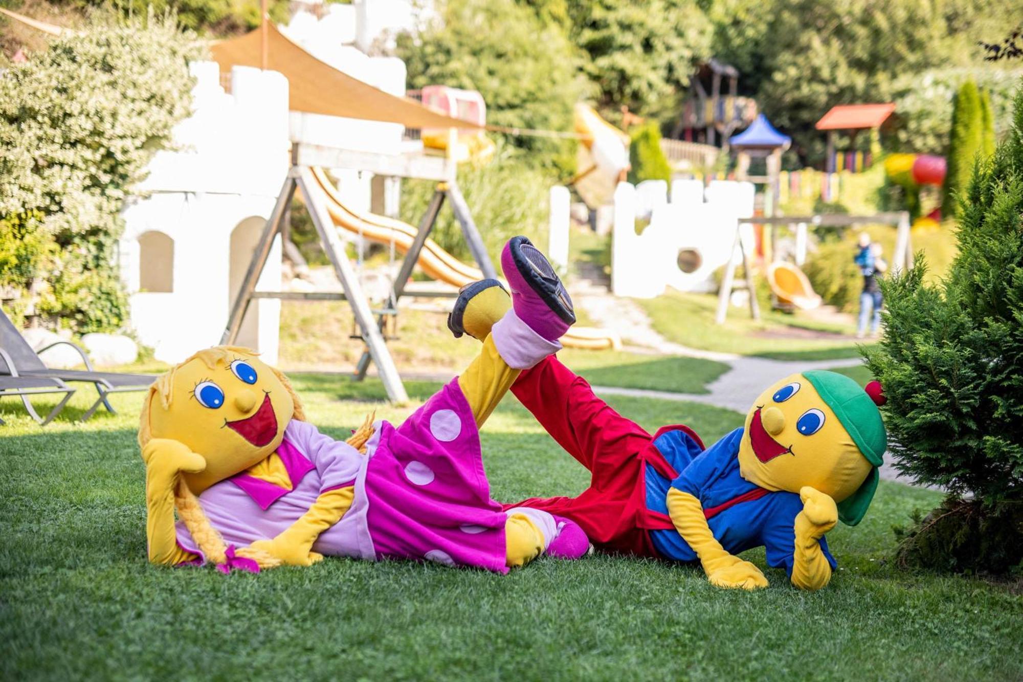 Smileys Kinderhotel Trebesing Екстериор снимка