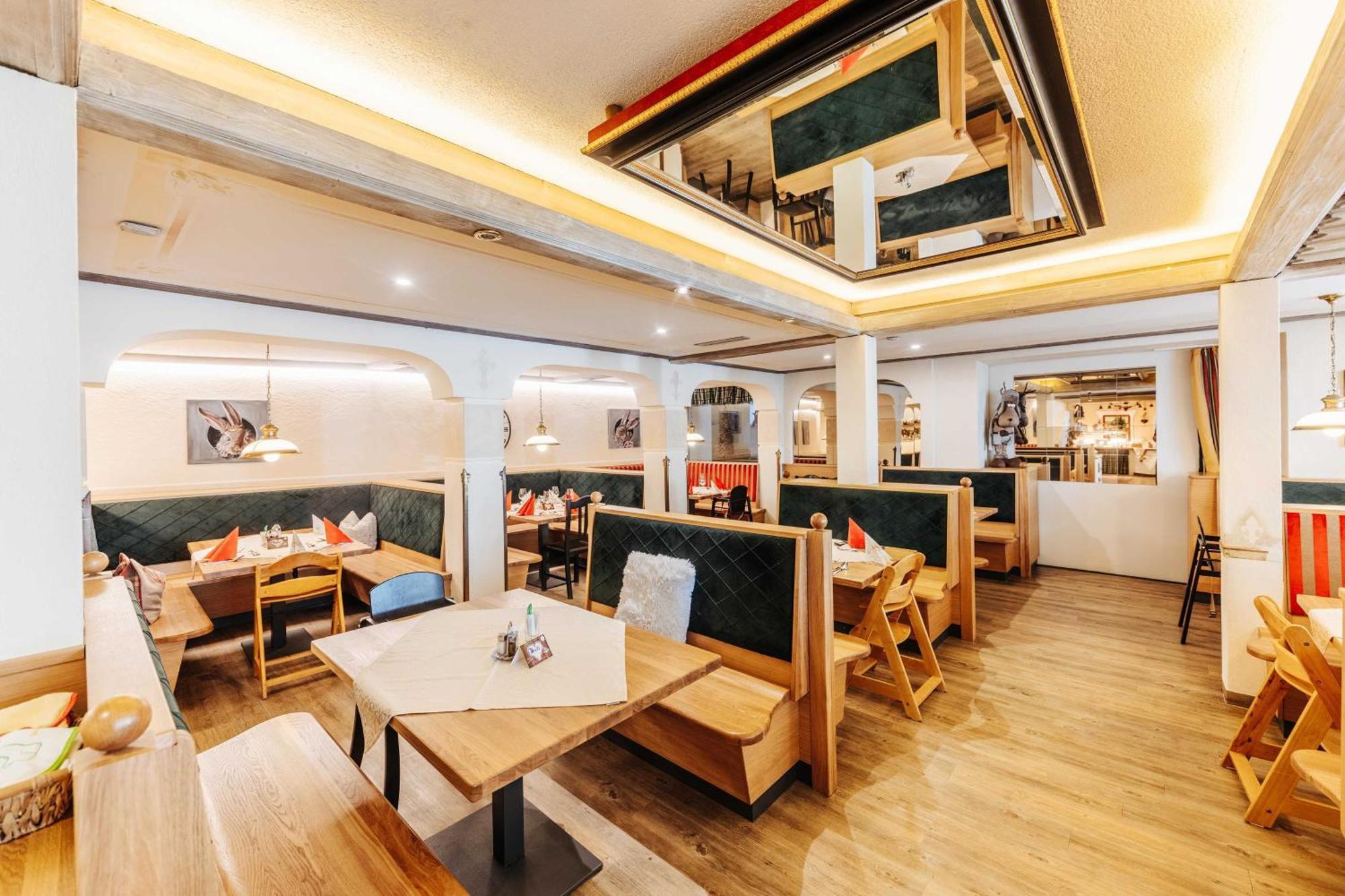 Smileys Kinderhotel Trebesing Екстериор снимка