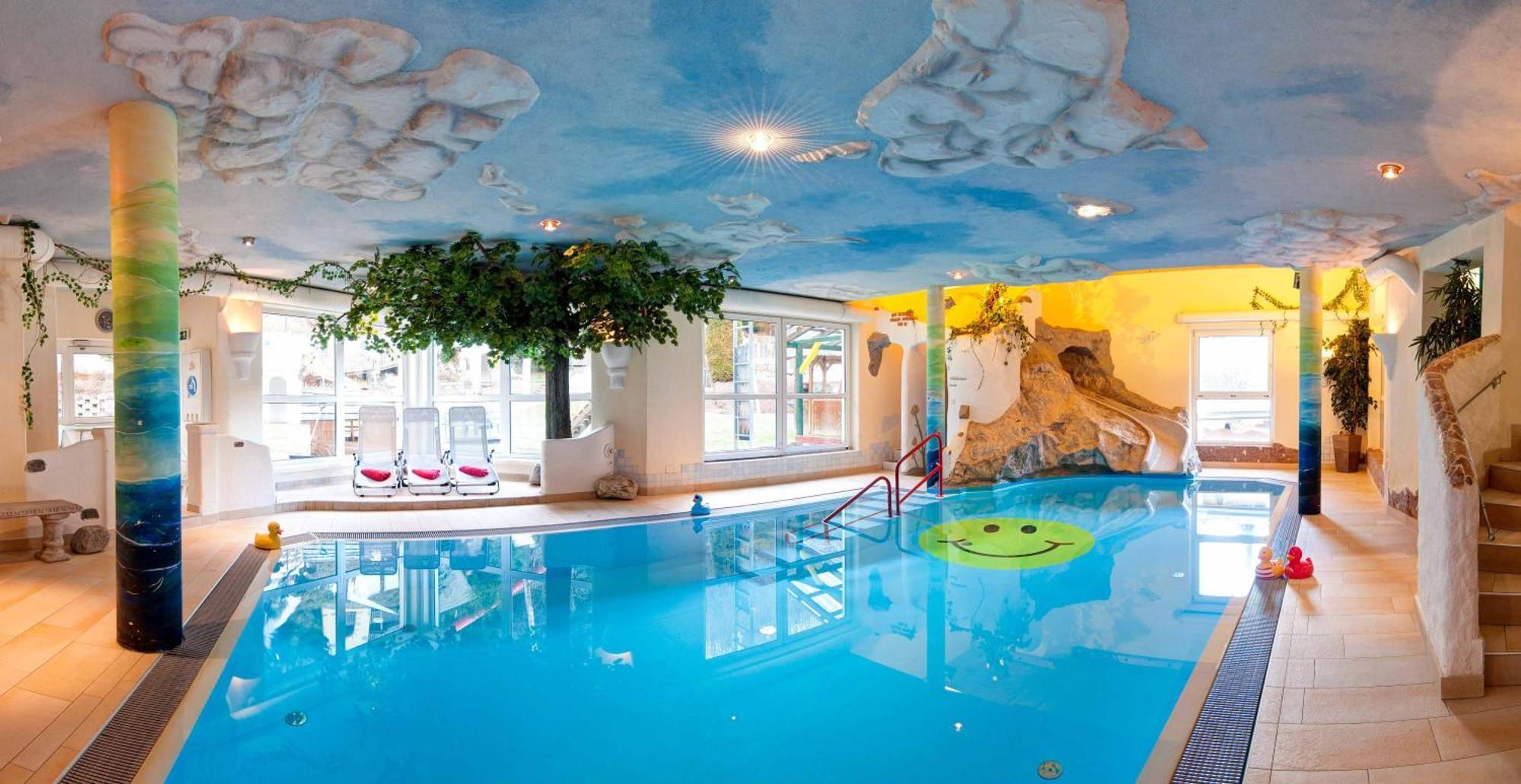 Smileys Kinderhotel Trebesing Екстериор снимка